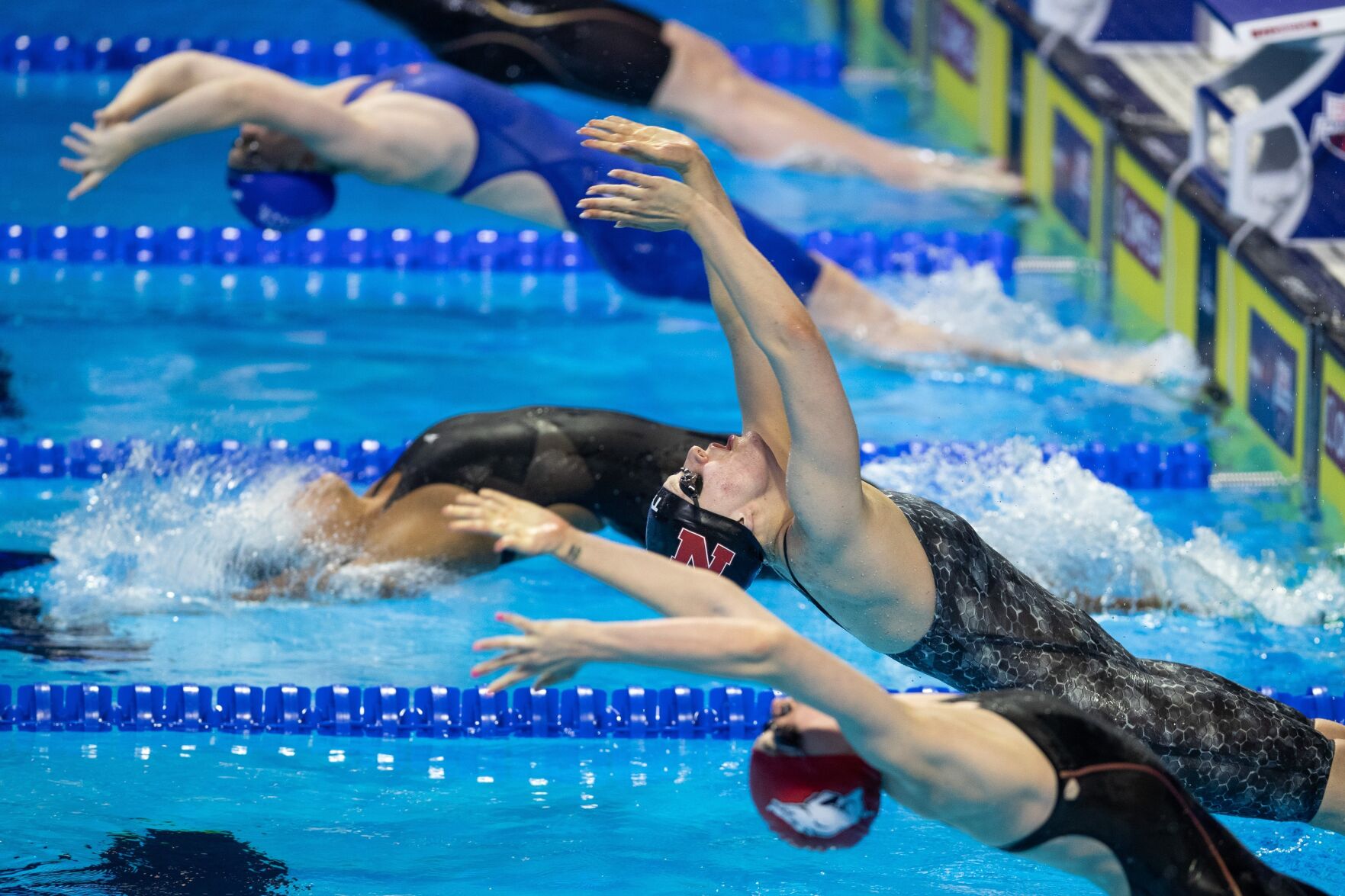 060521-owh-spo-swimtrials-ar05